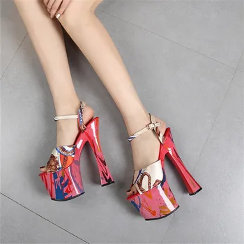 Cele mai noi Moda Catarama Curea Sandale Femei Diamond Ciucure Mireasa Nunta 17CM Imprimare din Piele de Brevet Platforma, Modele de Pantofi