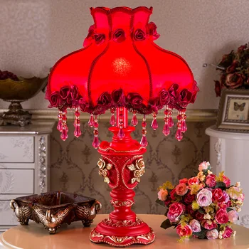 Stil European Lampa De Birou Camera De Nunta Noptieră Lumina Creative Romantice Lampă Roșie Dormitor Cald Rășină Lămpi
